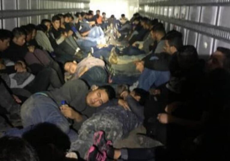 Chinese illegal immigrants are crossing into the US from Mexico