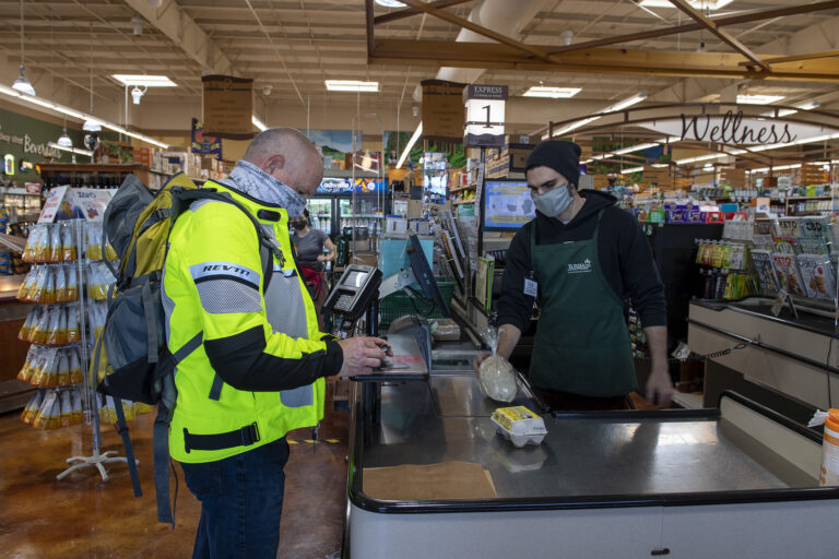 Retailers Caught In Middle As Some Customers Throw Tantrums Over Masks Mandate During Pandemic